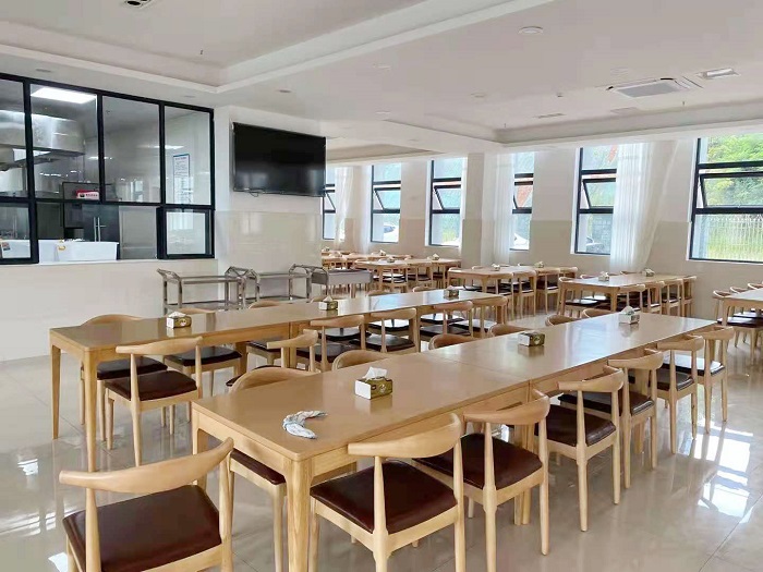 食堂承包.jpg